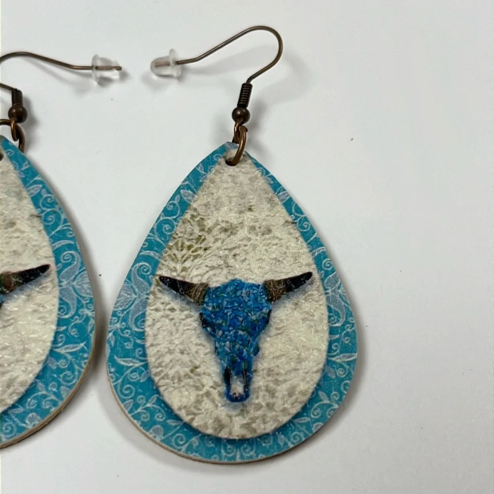 Earrings dangle statement vegan‎ leather teardrop western mom cattle skull